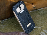  OUKITEL WP2   :  10000   NFC