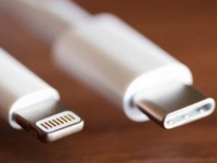  USB Type-C  Lightning  Apple  