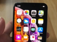  iPhone XS      