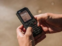 Cat B35     LTE  Google 