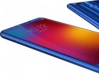   Lenovo K9:  5,7 ,     SoC MediaTek Helio P22   $123