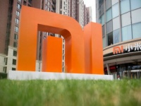 Xiaomi  Samsung     . Xiaomi 