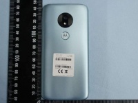  Moto G7 Play      SoC Snapdragon 632