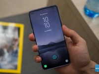        Samsung Galaxy S10      