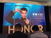    Honor View 20  48- 