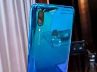      Huawei P smart 2019   6499 