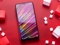  : UMIDIGI UMI F1    $199.99