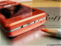 Sony Ericsson K770i Henna Bronze