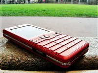 Sony Ericsson K770i Henna Bronze