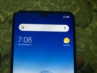     Xiaomi Mi 9         