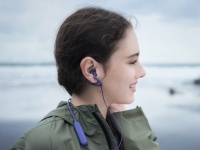 MWC 2019:  Sony SBH82D   Google Assistant  Siri