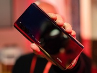 Huawei P30  P30 Pro      Mate X