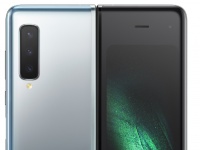   Samsung Galaxy Fold  