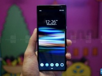  Sony Xperia 1.   Sony Xperia 2   