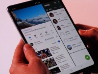    Samsung Galaxy Fold  .  ,     UFS 3.0