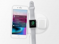 : Apple    2017  AirPower