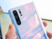 5- : Huawei       Huawei P30  