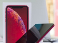  : iPhone XR        Apple  