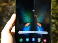 Samsung     Galaxy Fold