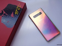   Samsung Galaxy S10+   