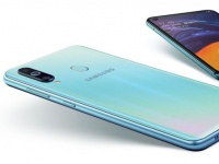  Samsung Galaxy M40   