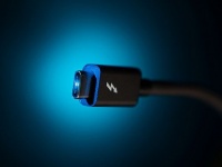 40 /  100 .     USB 4    2020 