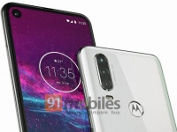  Motorola One Action           