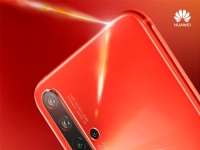   Huawei Nova 5 Pro    - 