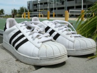 Samsung  Adidas    Galaxy Note 10    50   Superstar