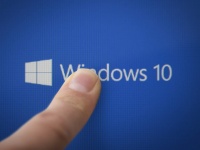   . Microsoft  Windows 10  