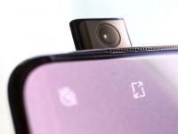 HMD  Nokia 8.2  Android Q:  