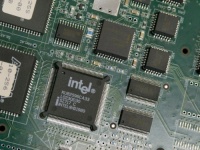 Intel     Huawei,    