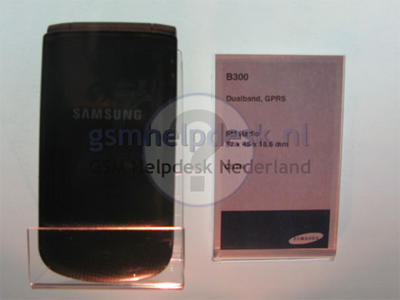 Samsung b300