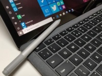 В октябре Microsoft представит 15-дюймовый Surface Laptop 3