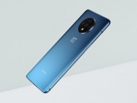 OnePlus      7T     