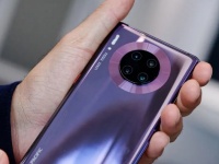 Huawei      Google  Mate 30 Pro