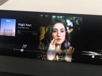 Sharp   12,3- AMOLED-   