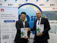 Huawei поддерживает развитие возобновляемой энергетики и умных энергосетей в Украине