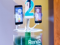 OPPO        Reno2