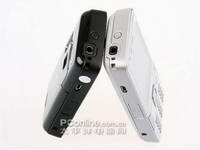 white Nokia N82 vs black Nokia N82