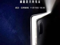 Motorola Razr   : Samsung W20   