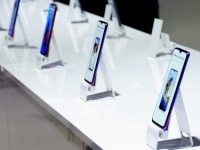 ColorOS 6   Android 10:       OPPO Reno