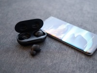  Samsung Galaxy Buds+    