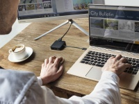   : Lenovo    - ThinkPad