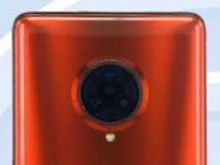  Vivo NEX 3   : Snapdragon 865  ?