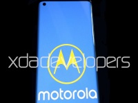   Motorola One 2020     90 