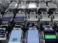  Samsung      Galaxy Z Flip