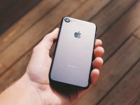   iPhone , iPhone 9  iPad Pro 