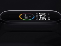    : - Xiaomi Mi Band 5    