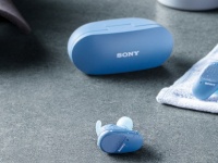 Sony WF-SP800N        